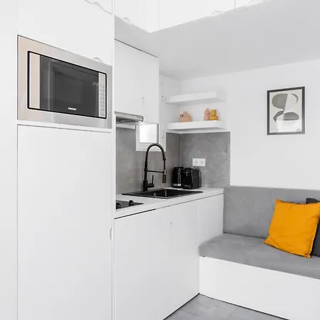Snug By Zoia Living * Athens